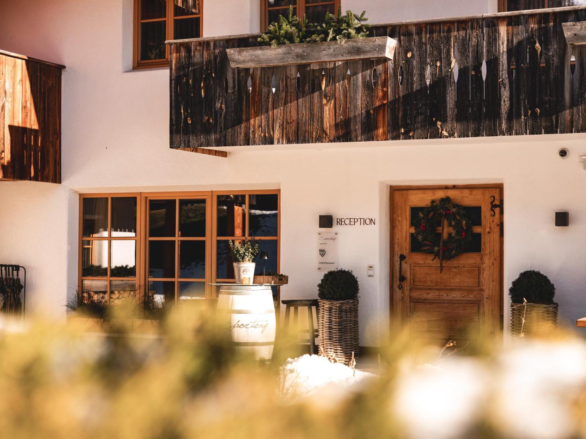 Sportony Mountain Lodges La Villa  Buitenkant foto